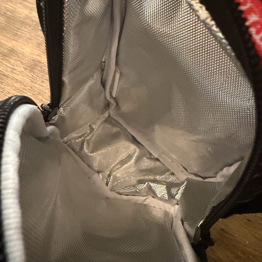 2015 Peanuts Snoopy mini backpack insulated pocket - image 7